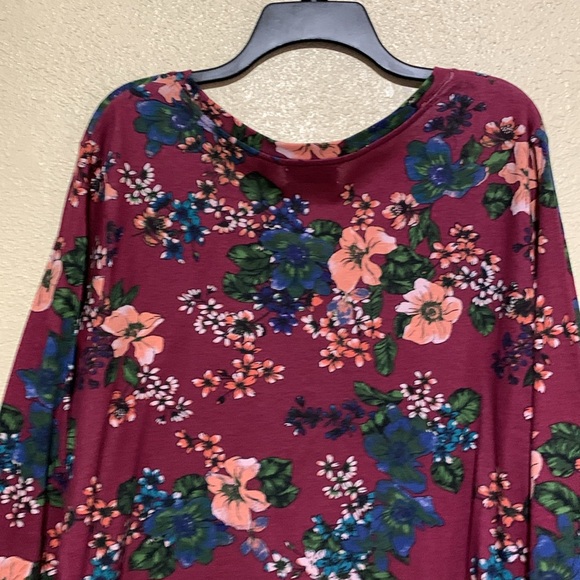 i.b.diffusion Top Blouse 2X Burgundy Red Blue Pink Floral Pullover Stretch - Picture 12 of 12